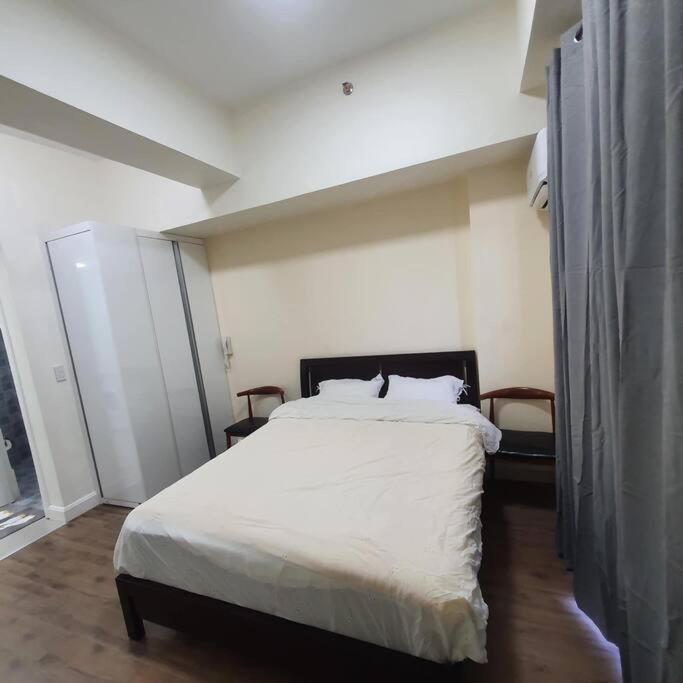 Genias 2909 Grand Residences North Tower Studio Unit * Cebu