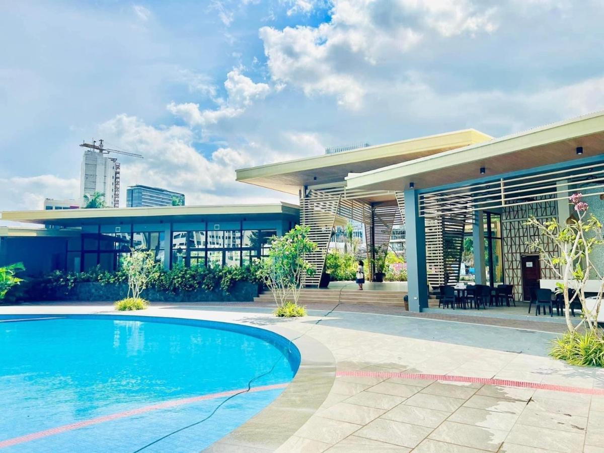 Apartment Genias 2909 Grand Residences North Tower Studio Unit